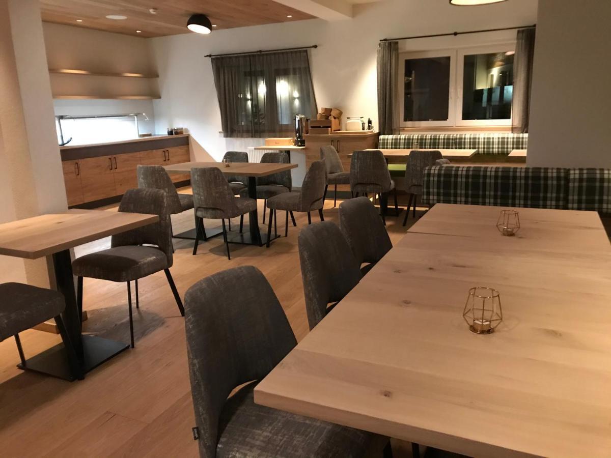 Alpchalet Bellevue Hotell Samnaun Eksteriør bilde